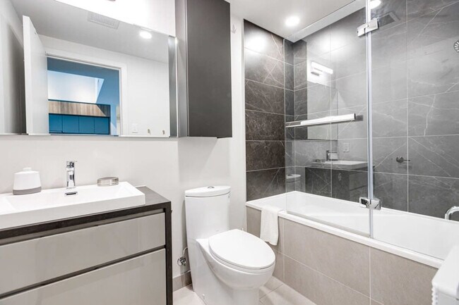 Photo du bâtiment - 1130 Rue Saint-Antoine O