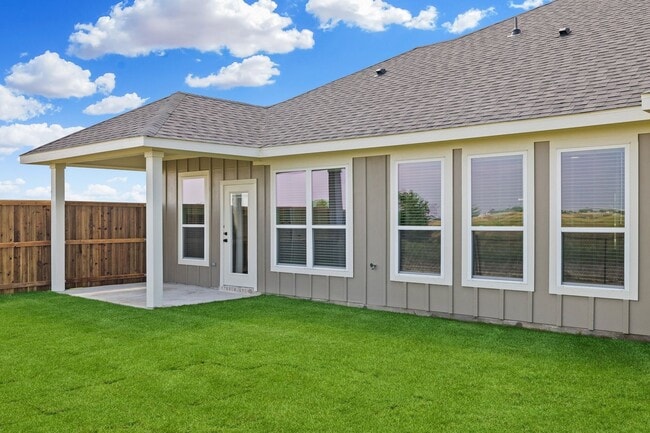 Building Photo - 6632 Florence Dr