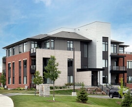 Building Photo - Richardson Ridge