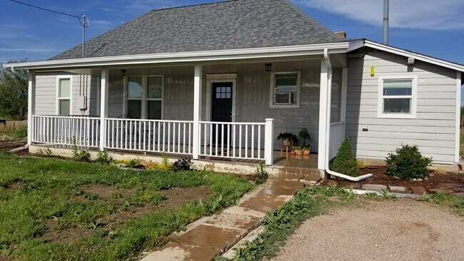Foto del edificio - 7131 Crowfoot Valley Rd