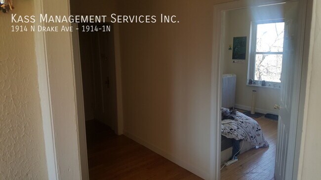 Building Photo - 1914 N Drake Ave