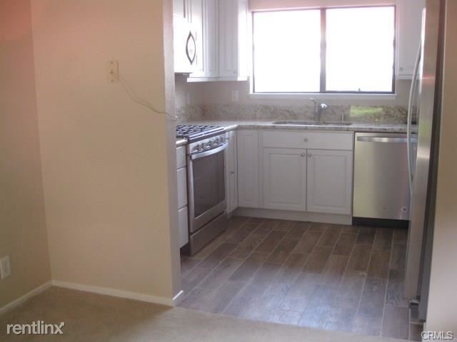 Building Photo - 28026 Ridgebrook Ct