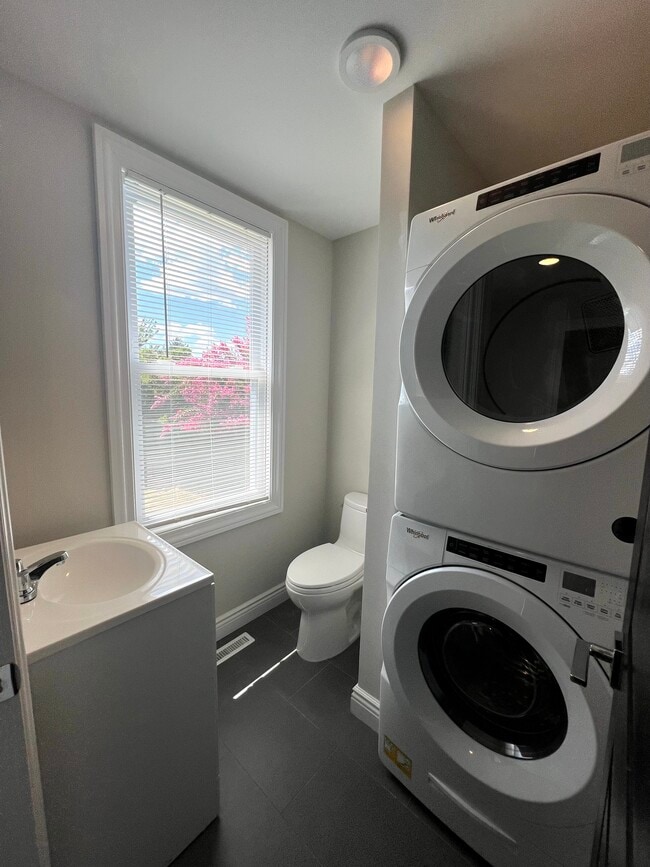 Foto del edificio - 38 Belmont Ave