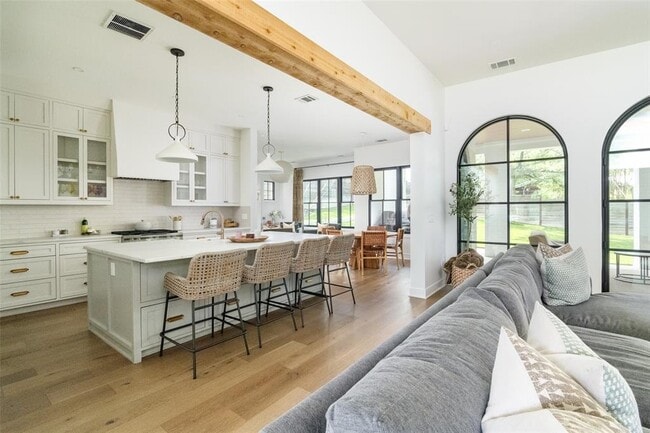 Building Photo - 2902 Oak Haven Dr
