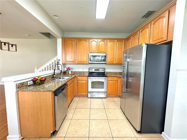 Building Photo - 6817 Slaven Dr