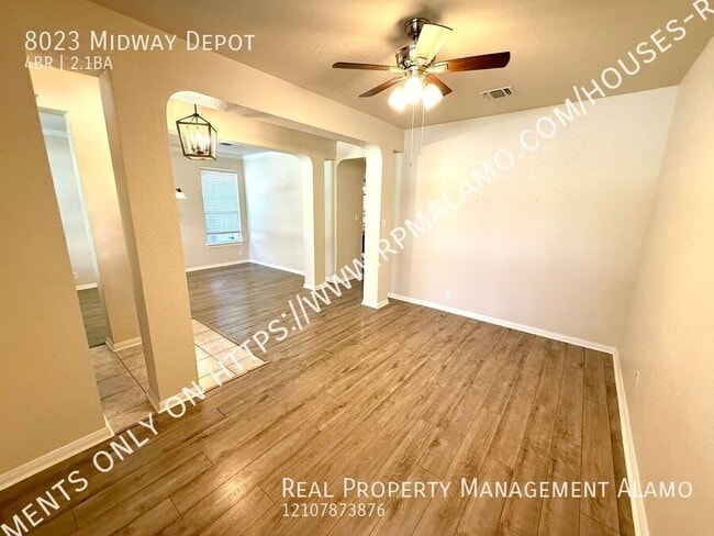 Building Photo - 8023 Midway Depot
