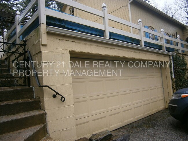 Building Photo - 416 Rathton Rd