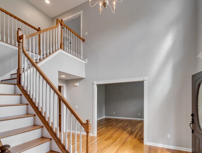Building Photo - 1705 Overcheck Ln