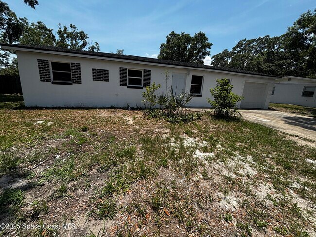 Building Photo - 1627 Palmetto St