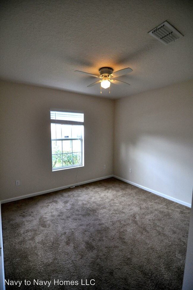 Building Photo - 10225 Normandy Cove St