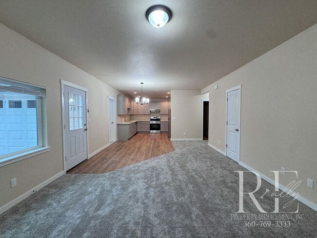 Building Photo - 50% OFF FIRST MONTH'S RENT!!!