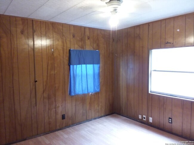 Foto del edificio - 8454 Braewick Dr