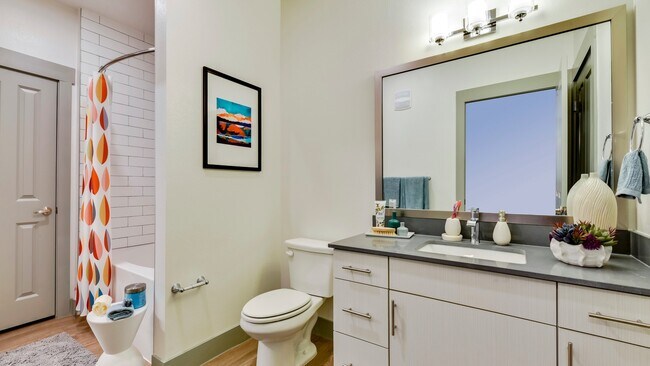 Building Photo - Superb Brand Spanking New 3 BR Apartment