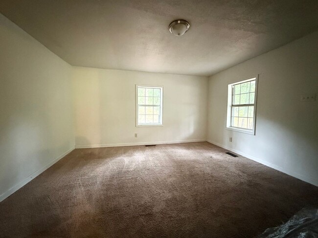 Foto del edificio - Two Bedroom Home for Rent