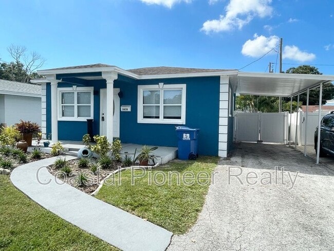 Building Photo - 3428 Ithaca St N