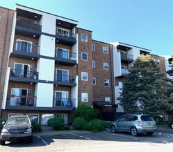 Building Photo - 1200 Golden Cir
