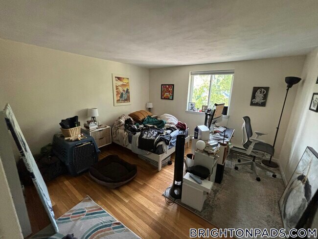 Foto del edificio - 39 Englewood Ave