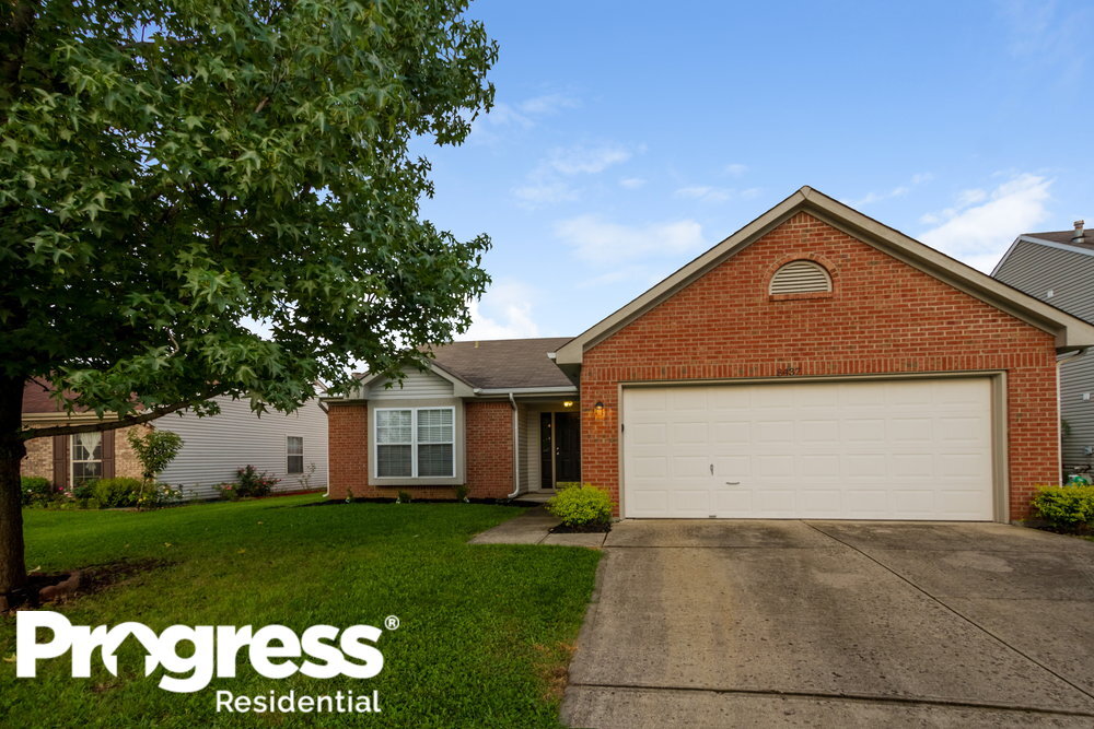 8437 Fort Sumter Dr, Indianapolis, IN 46227 House Rental in