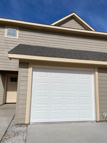 Foto del edificio - 401 W Elm St