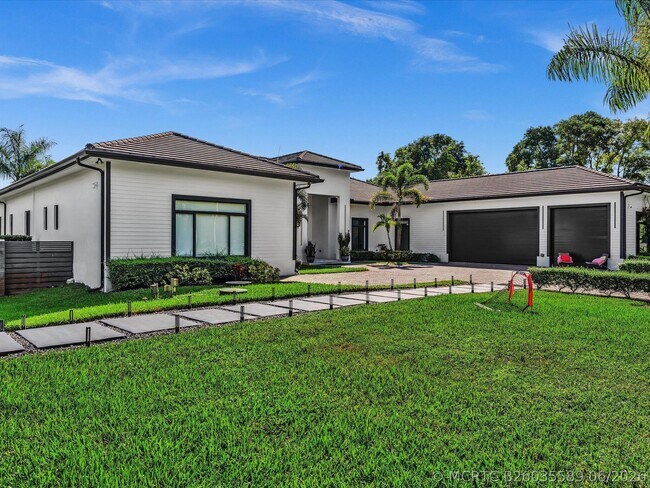 Foto del edificio - 6122 SW 173rd Way