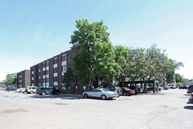 Foto del edificio - Franklin Housing Co-op