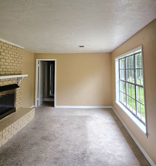 Foto del edificio - 12090 Newton County Martin Rd