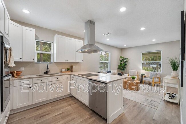 Photo - 2807 S Brown Ave House