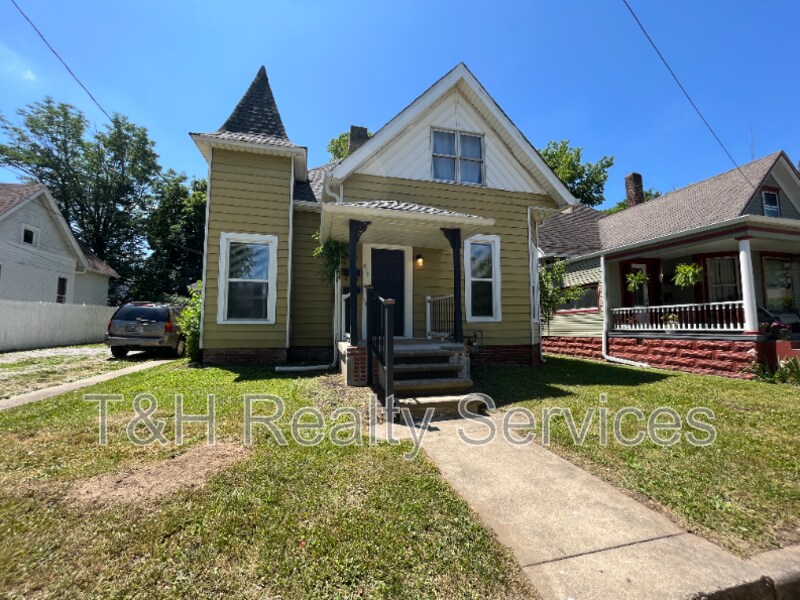 Foto principal - 413 W Franklin St