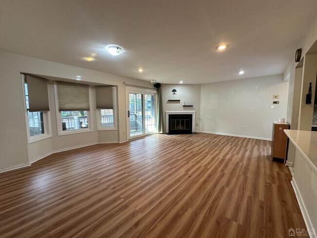 Foto del edificio - 203 Woodhaven Dr