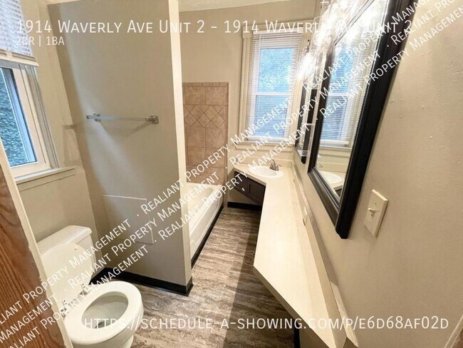 Foto del edificio - 1914 Waverly Ave, 1914 Waverly Ave Unit 2