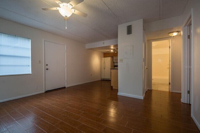 Foto del edificio - 5221 Bayshore Blvd