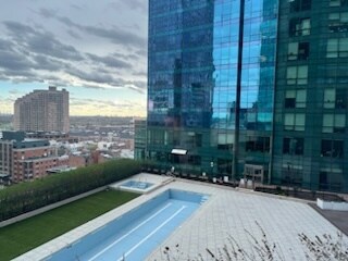 Foto del edificio - 77 Hudson St