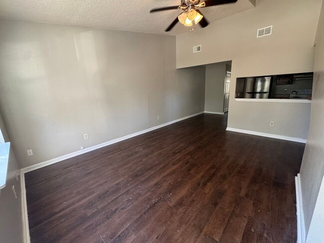 Foto del edificio - Lovely 3/2 Townhome near FSU and TCC
