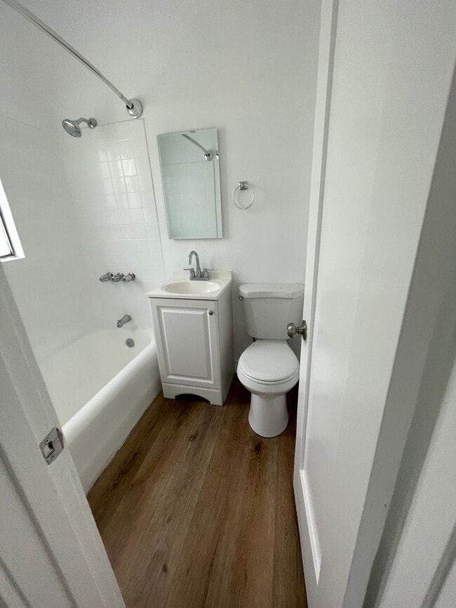 Interior Photo - Windsor Court