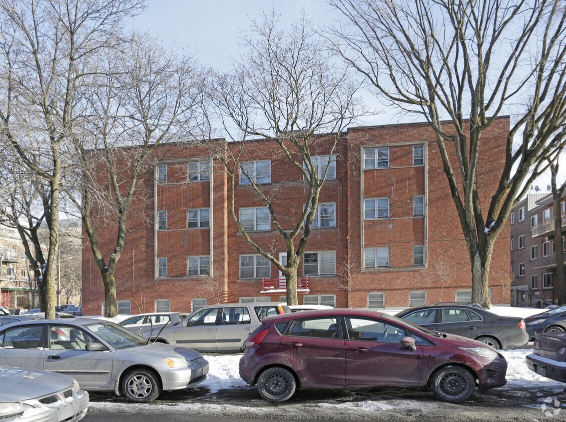 Building Photo - 5980 Decelles