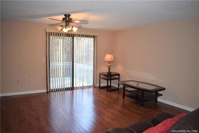 Building Photo - 28 Middle Rd