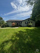 Building Photo - 721 Maynard Ln
