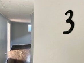 Building Photo - 1321 14th St S