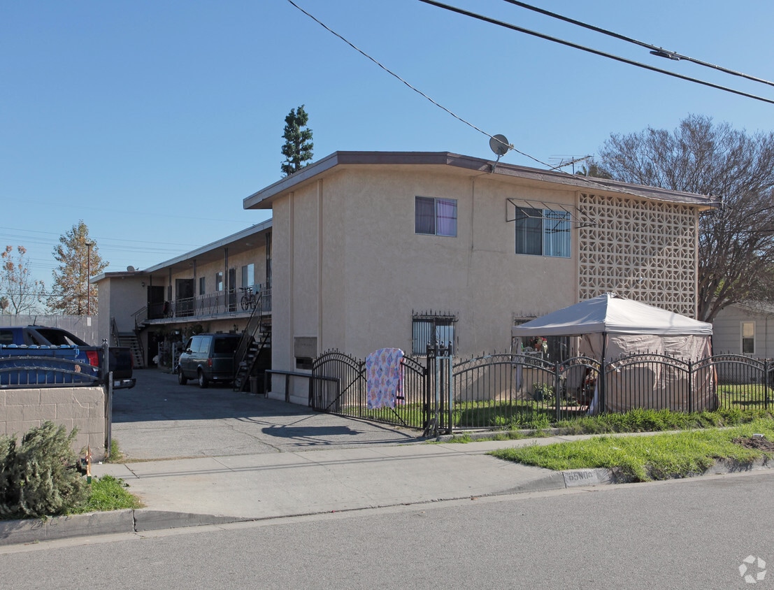 Primary Photo - 6500 Chanslor Ave