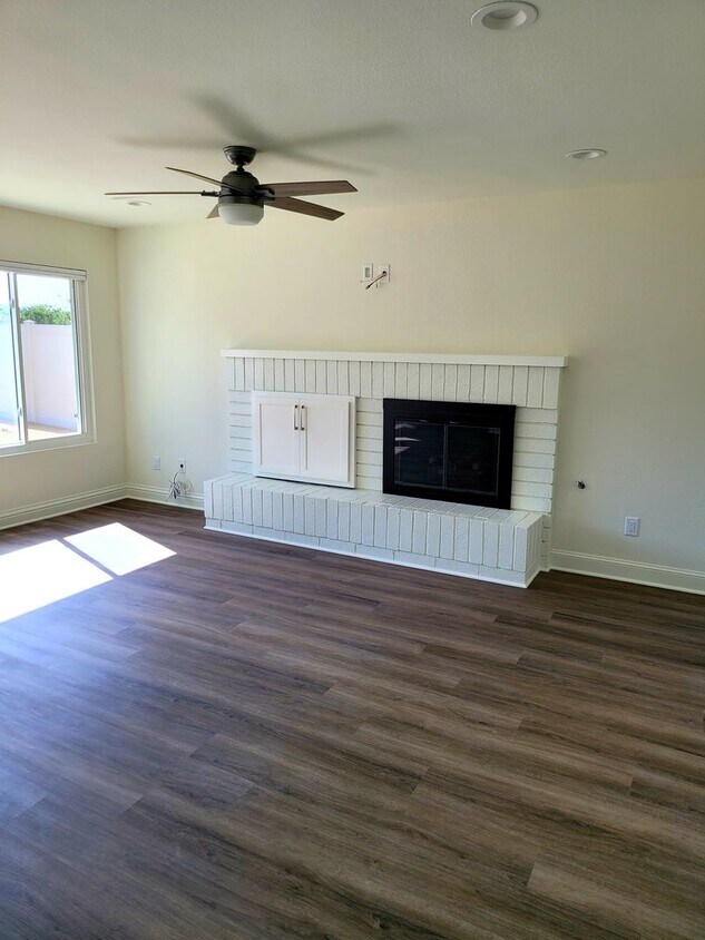 Tierrasanta Home, complete remodel 3bed 2... Apartments in San Diego