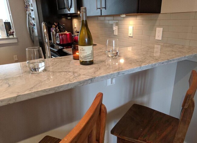 Foto del edificio - Contemporary Brookland 2 bed/2.5 bath cond...