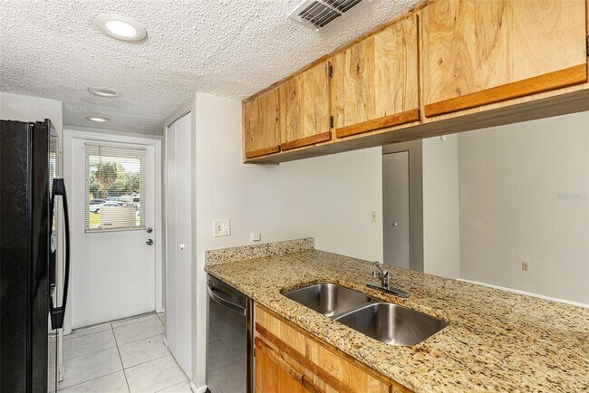 Foto del edificio - 2517 E Stanley Matthew Cir