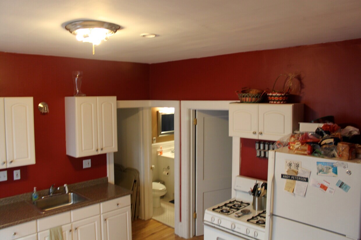 Primary Photo - 1108 Jefferson St NE