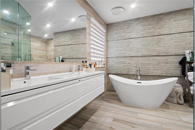 Foto del edificio - 3634 SW 156th Ct
