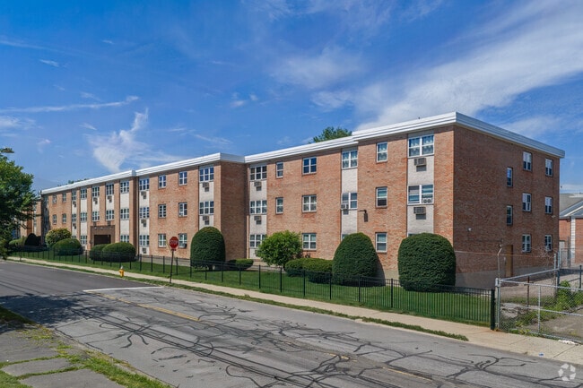 Building Photo - Blackrock Homes Apartments