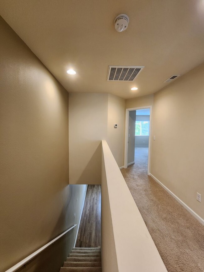 Building Photo - Pet Friendly Condo w/ A/C in Newly Develop...