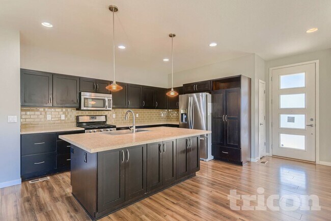 Foto del edificio - 10239 Southlawn Cir