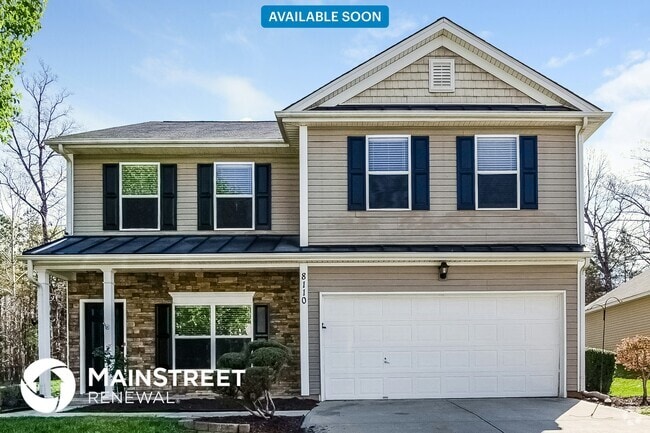 Building Photo - 8110 Chatham Oaks Dr