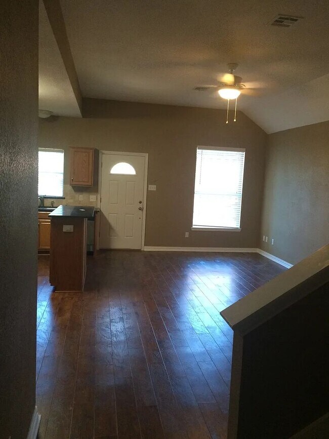 Building Photo - 2016 S 8th St