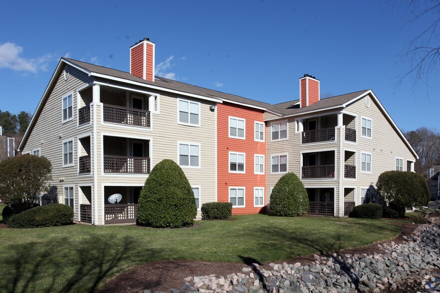 Crosstown at Chapel Hill Rentals Chapel Hill, NC